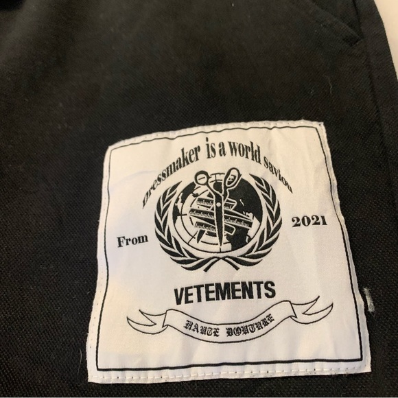 Vetements joggers great used condition - Picture 3 of 12